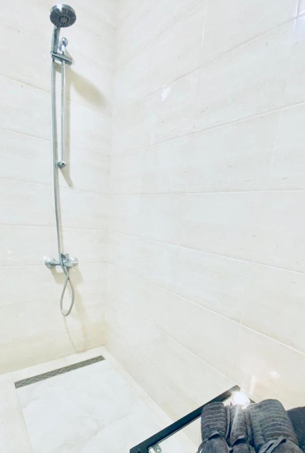 Мarelis Luxe Port Apartment Warna Zewnętrze zdjęcie