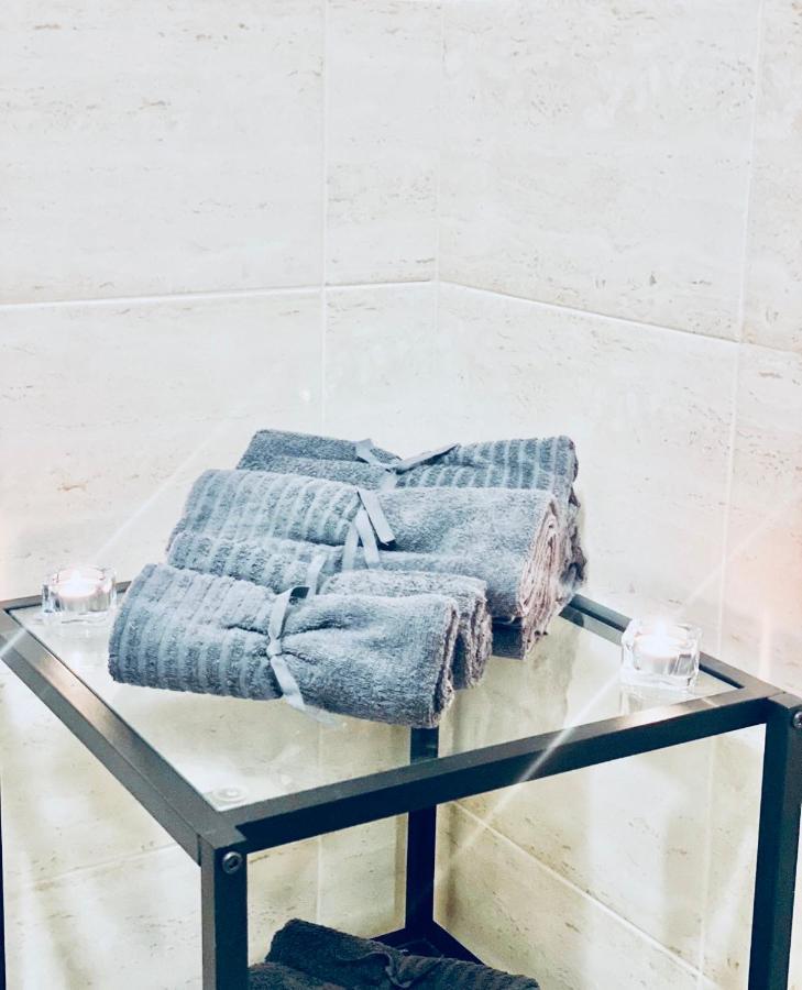 Мarelis Luxe Port Apartment Warna Zewnętrze zdjęcie