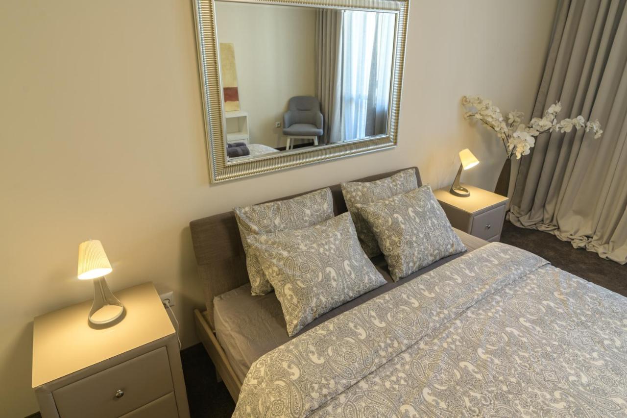 Мarelis Luxe Port Apartment Warna Zewnętrze zdjęcie